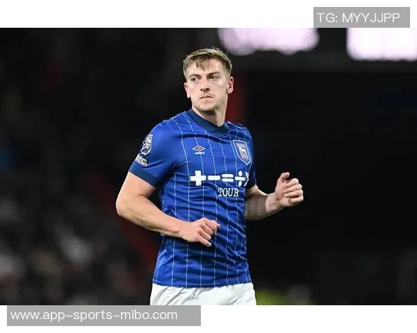 约克雷斯成为英超防守最严密球员其持球行动空间仅328米